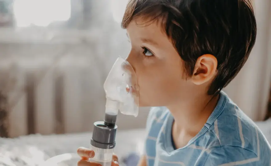 Jak często inhalacje z soli? Dawkowanie dla dzieci i dorosłych