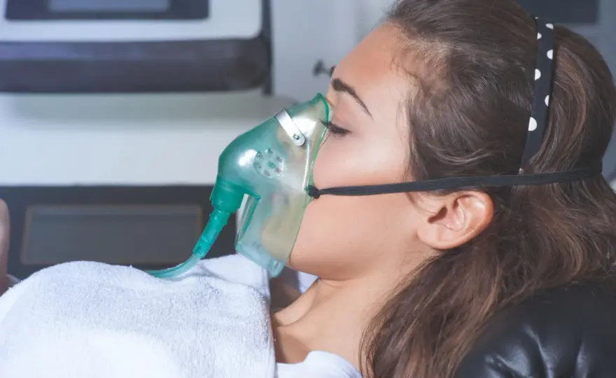 Ciąża a inhalacje: Co wolno, a czego unikać? Bezpieczny przewodnik