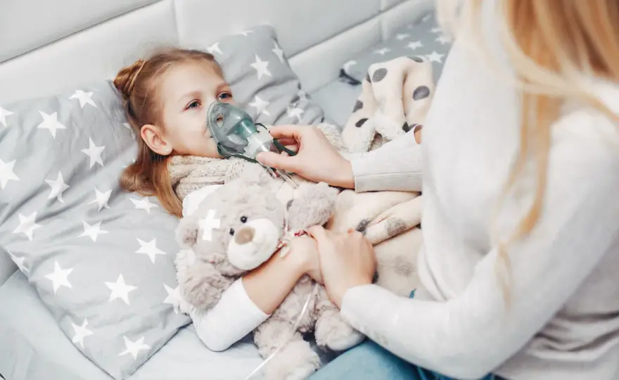 Inhalacja: Przed czy po jedzeniu? Uniknij nudności i wymiotów!