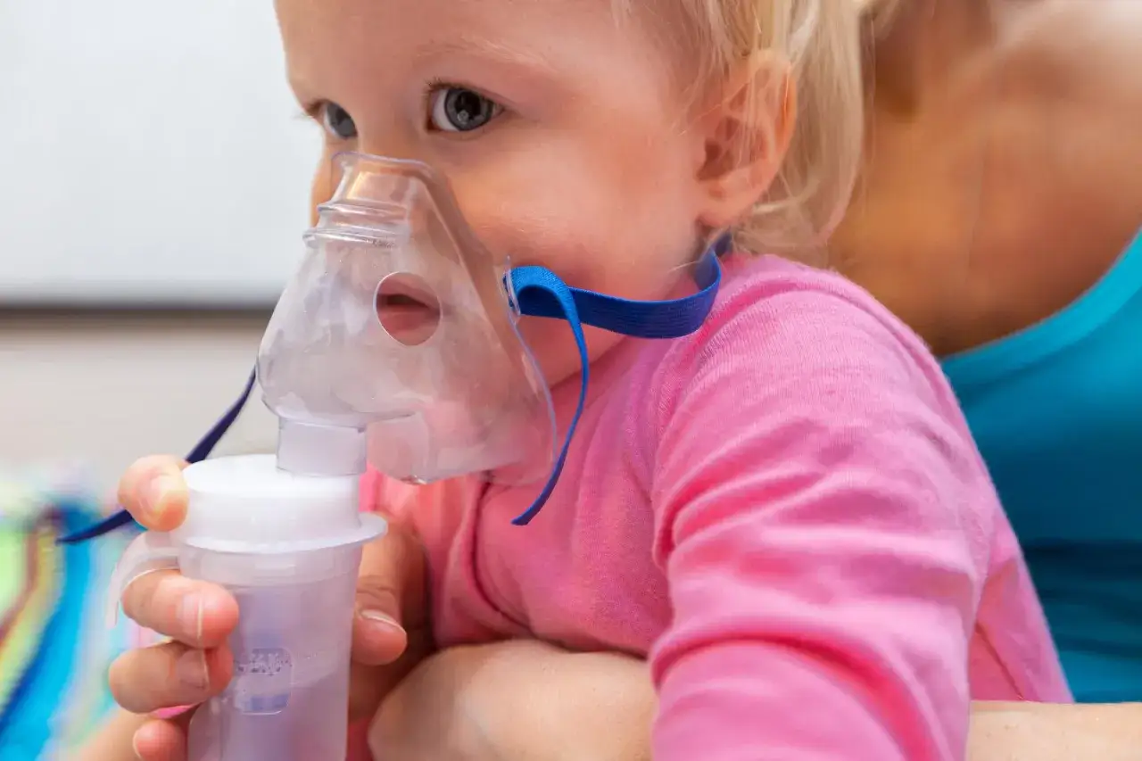 Zdjęcie Inhalacja: Przed czy po jedzeniu? Uniknij nudności i wymiotów!